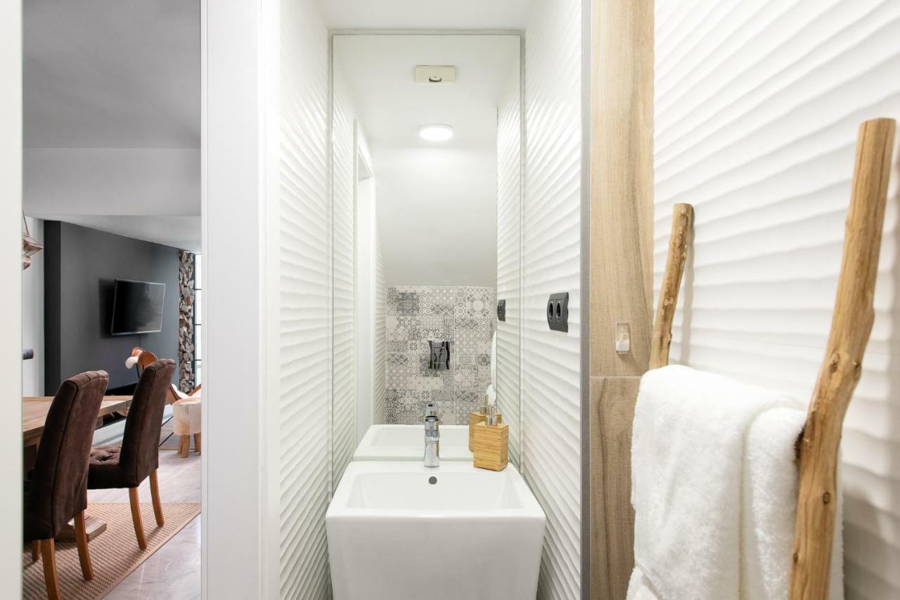 Marbella Center Beachfront With Private Patio ภายนอก รูปภาพ